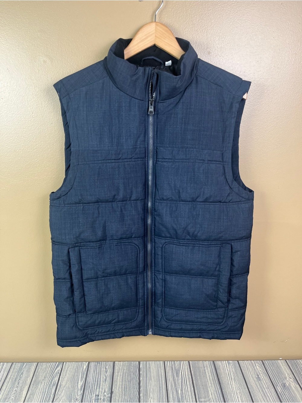 BKE Black Quilted Sleeveless Puffer Vest Men's Large